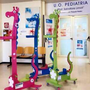 BABALU' Il draghetto porta flebo progetto Pediatrie in festa (fucsia) -  Portatori sani di sorrisi ODV-ETS - turismo sociale salento